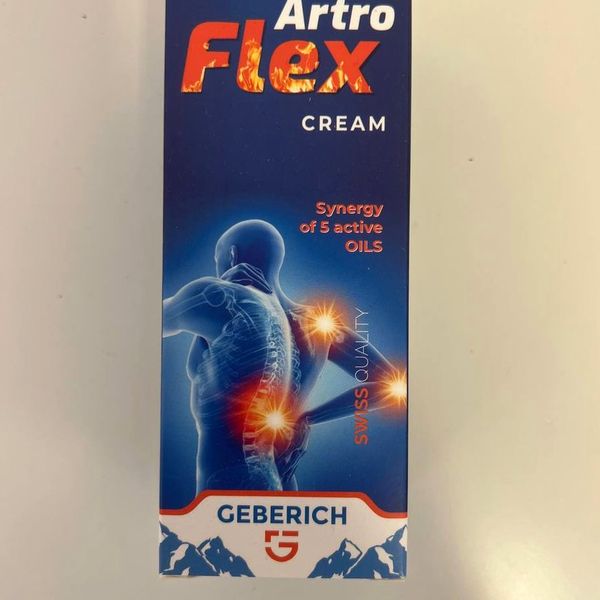 Caja azul de ArtroFlex Cream, de la marca Geberich, vista de frente