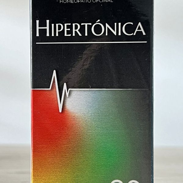 Frontal de la caja negra de Hipertónica con un electrocardiograma dibujado
