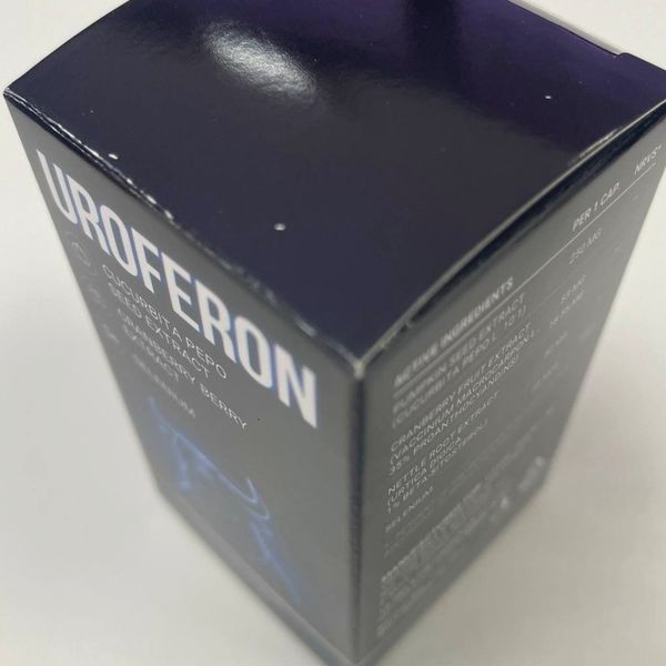 Caja azul oscuro de Uroferon vista desde arriba